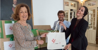 Land Rover oferece materiais de trabalho ao &quot;Portugal +Feliz&quot;